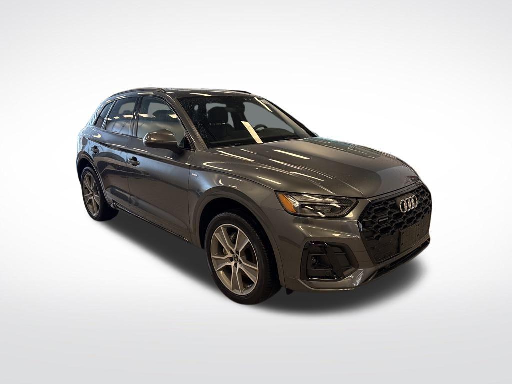 used 2025 Audi Q5 car, priced at $43,995