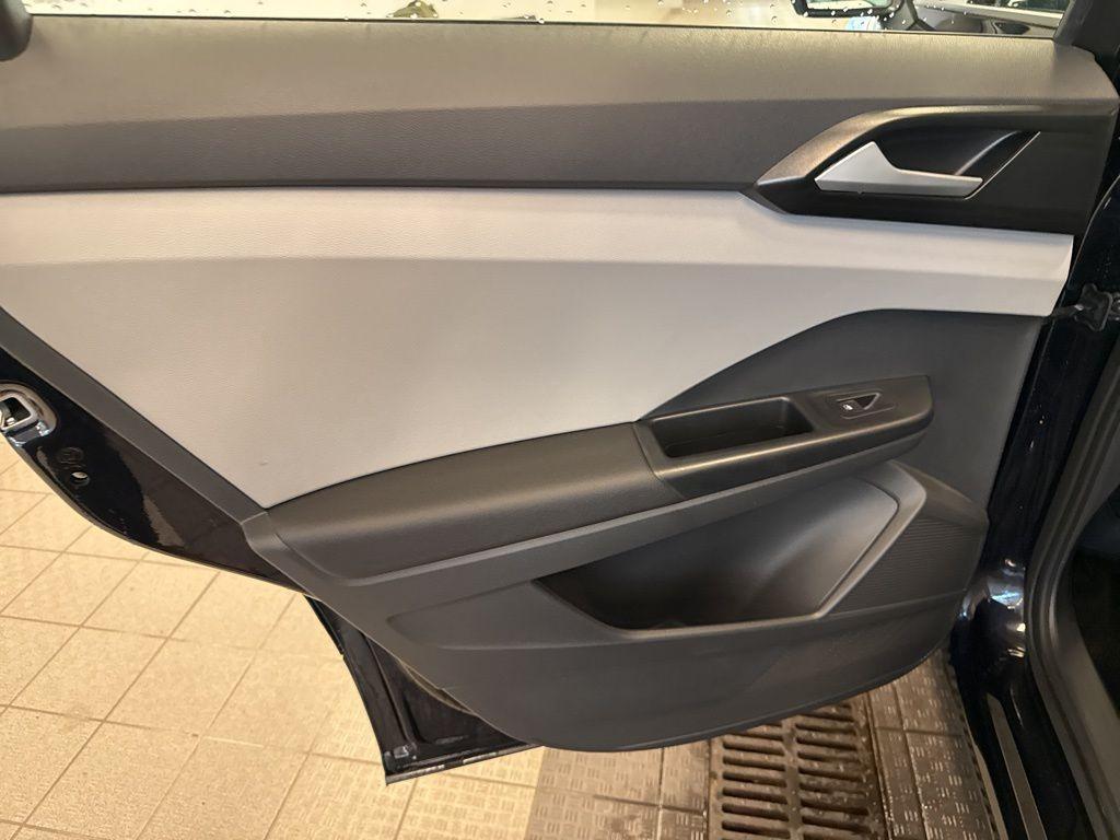 used 2023 Volkswagen Taos car, priced at $21,072