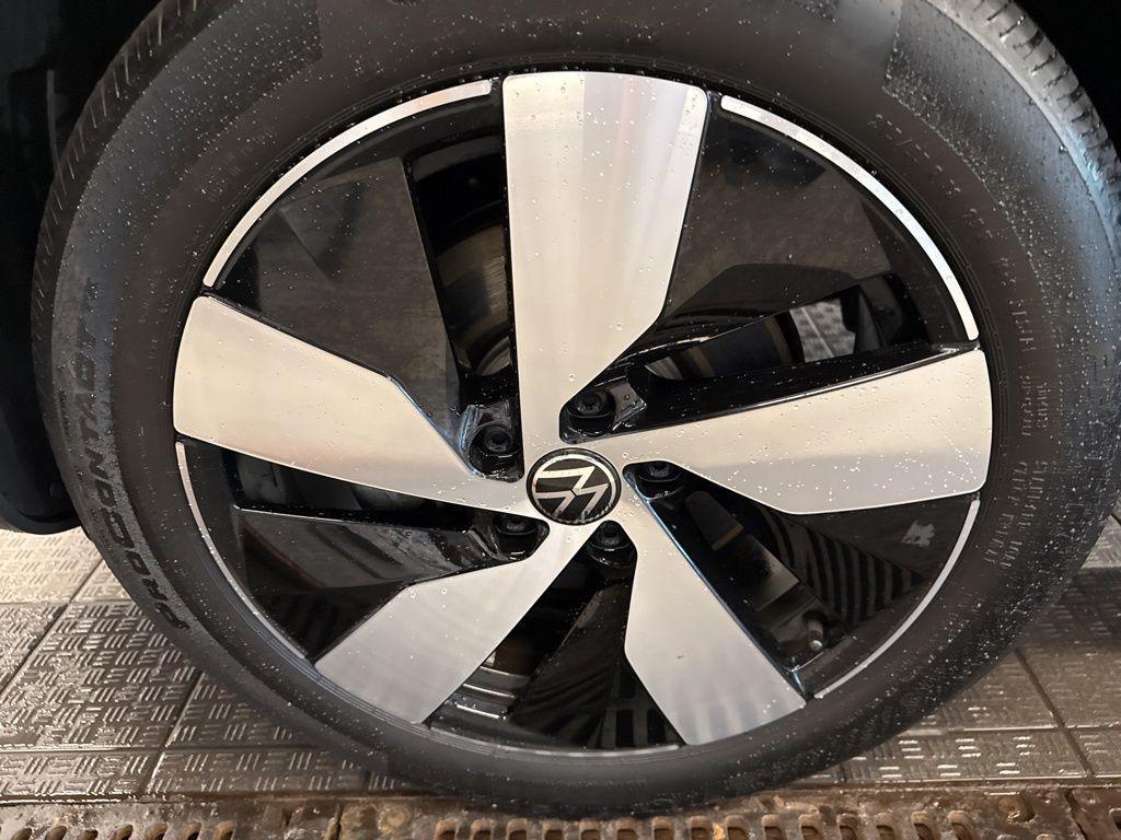 used 2023 Volkswagen Taos car, priced at $21,072