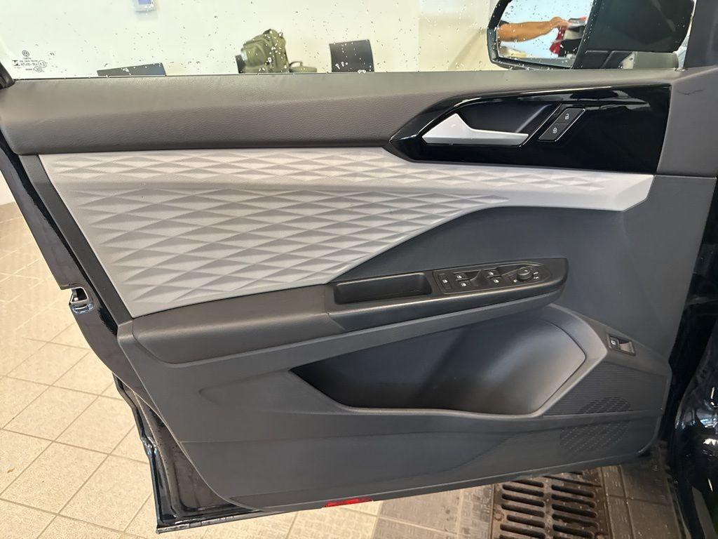 used 2023 Volkswagen Taos car, priced at $21,072