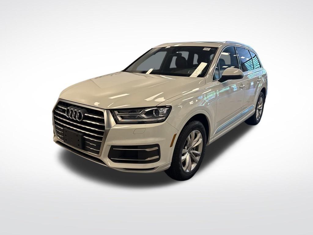used 2018 Audi Q7 car, priced at $16,250