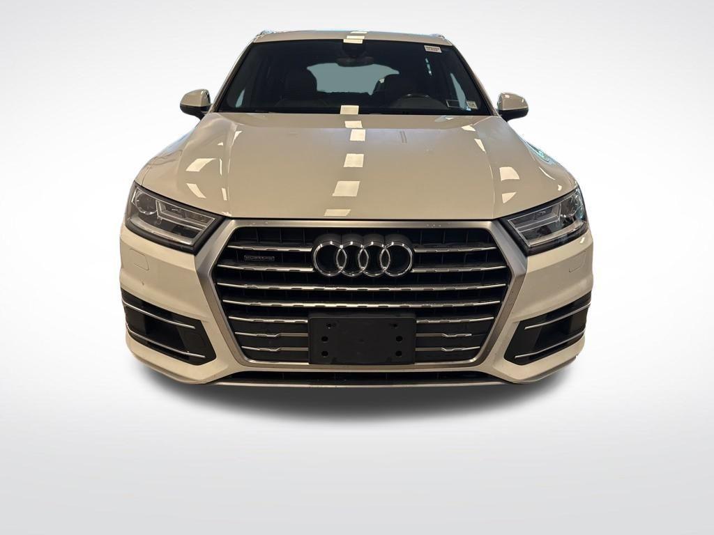 used 2018 Audi Q7 car, priced at $16,250