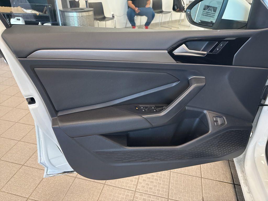 used 2021 Volkswagen Jetta car, priced at $20,995