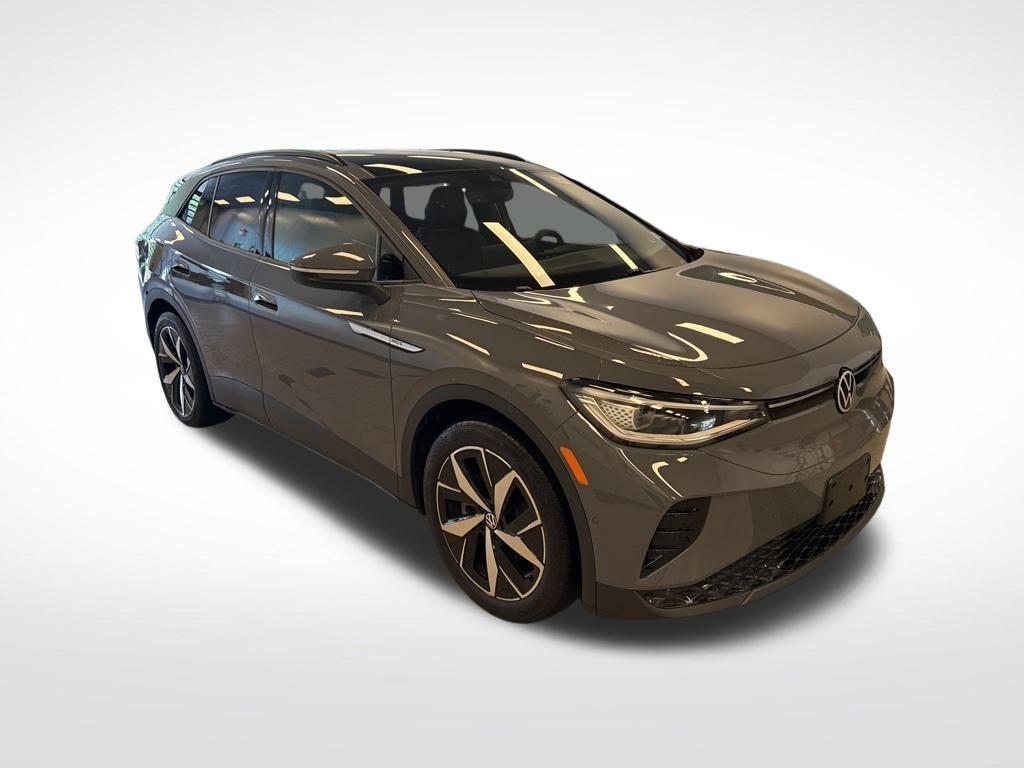 used 2023 Volkswagen ID.4 car, priced at $22,900