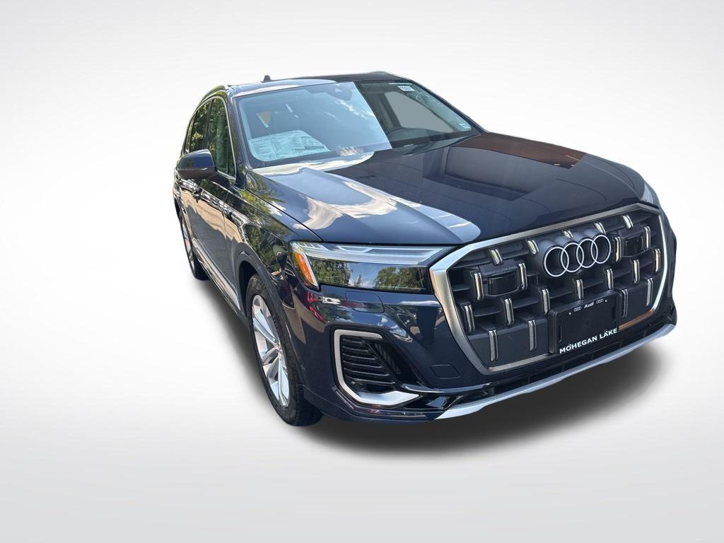 new 2025 Audi Q7 car, priced at $69,085
