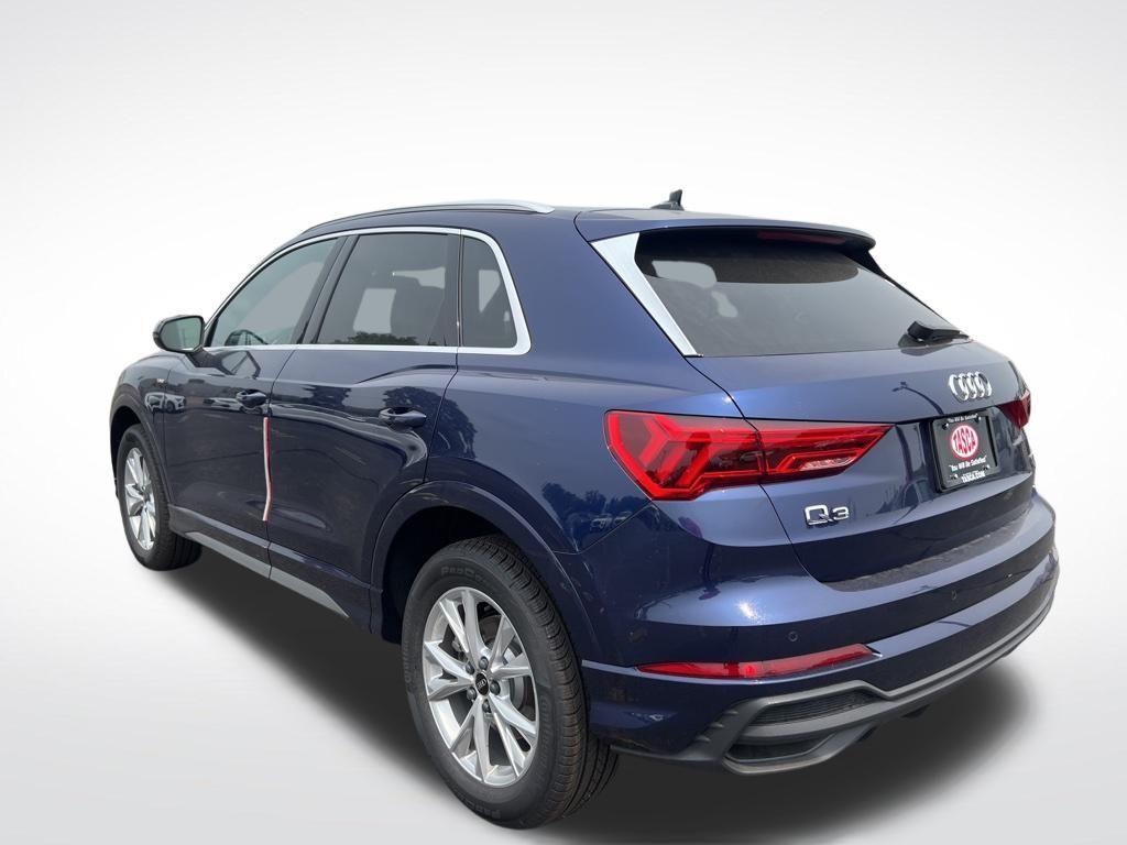 new 2025 Audi Q3 car, priced at $42,560