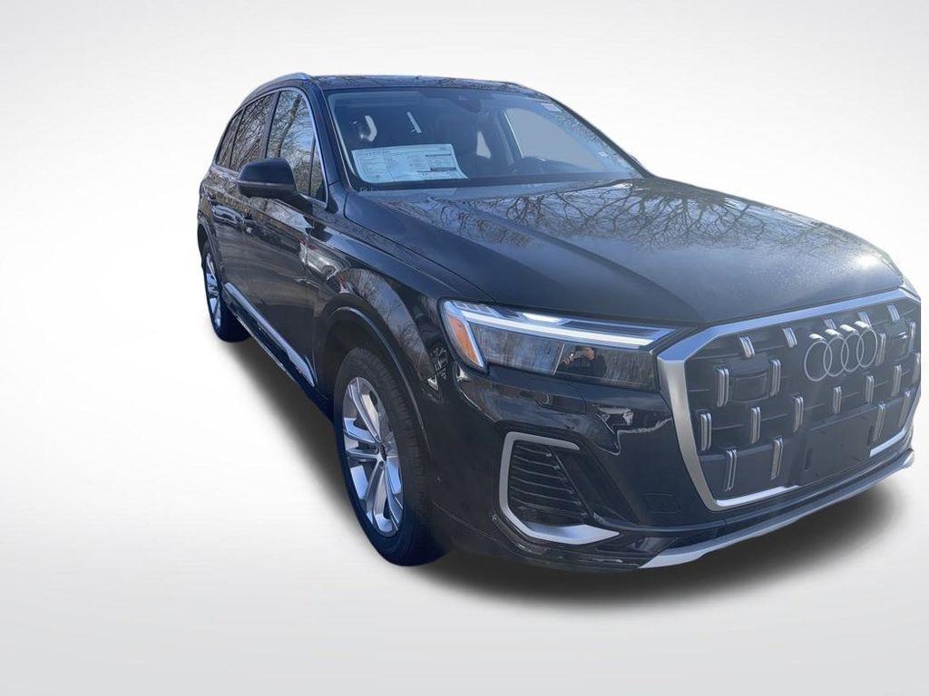 new 2025 Audi Q7 car, priced at $63,595