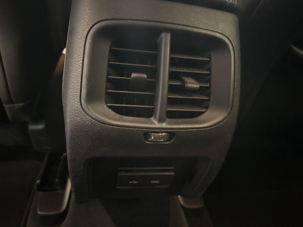 used 2020 Jeep Cherokee car, priced at $18,027