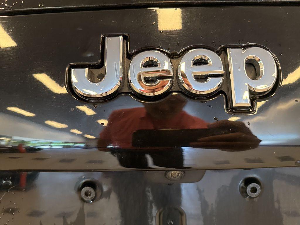 used 2020 Jeep Cherokee car, priced at $18,027
