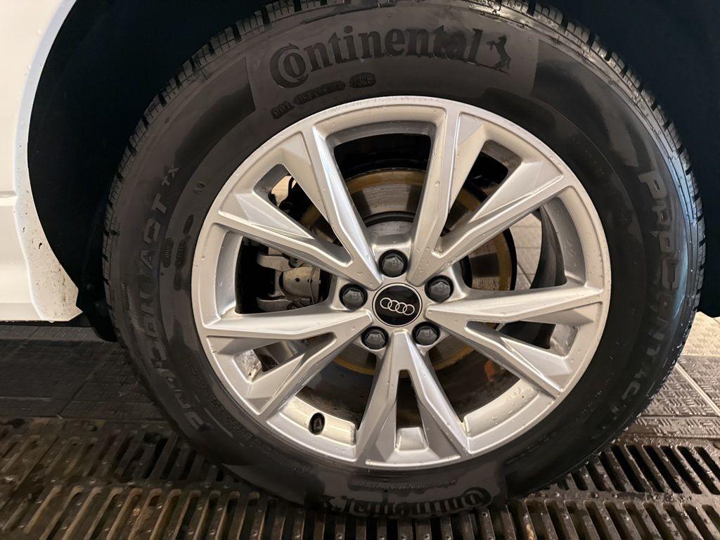 used 2025 Audi Q3 car, priced at $36,495