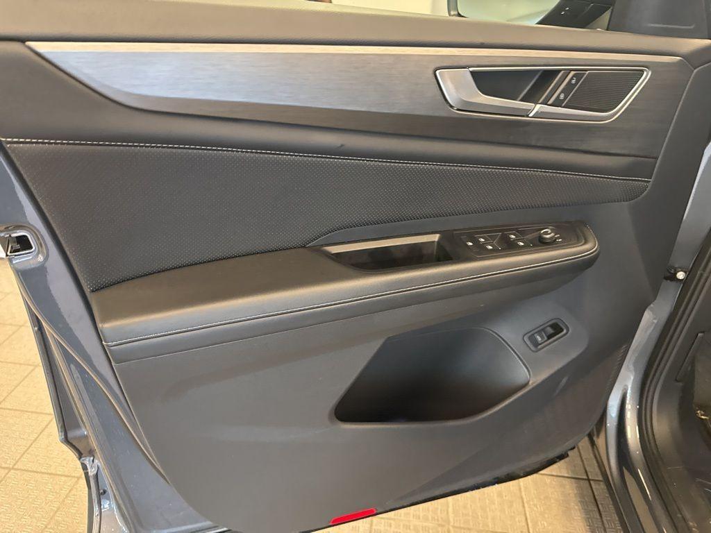 used 2024 Volkswagen Atlas Cross Sport car, priced at $33,995