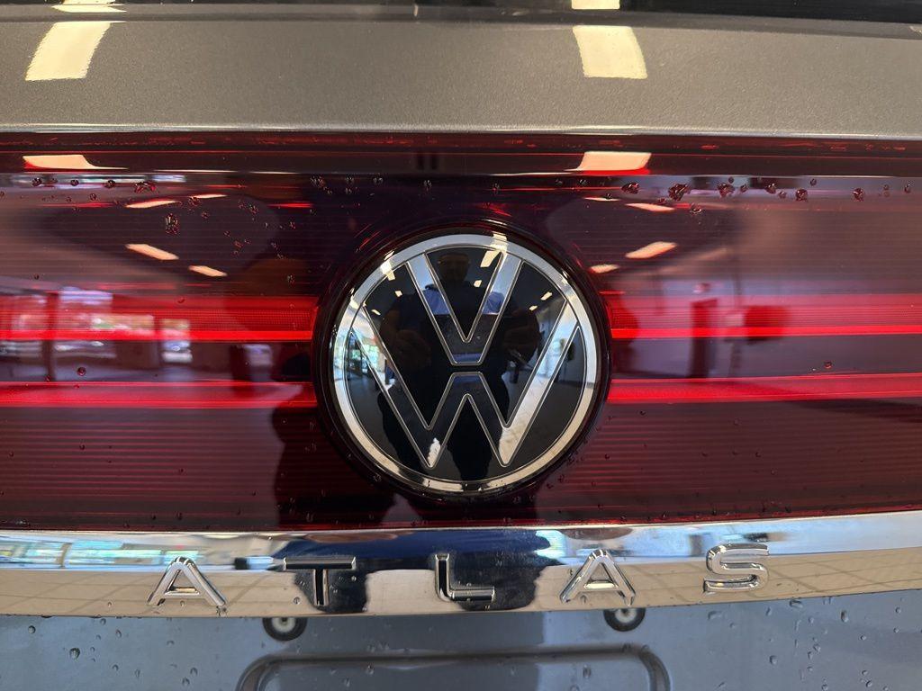 used 2024 Volkswagen Atlas Cross Sport car, priced at $33,995