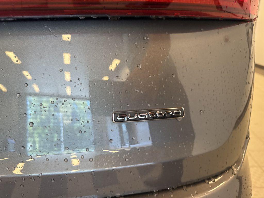 used 2021 Audi Q7 car, priced at $28,299