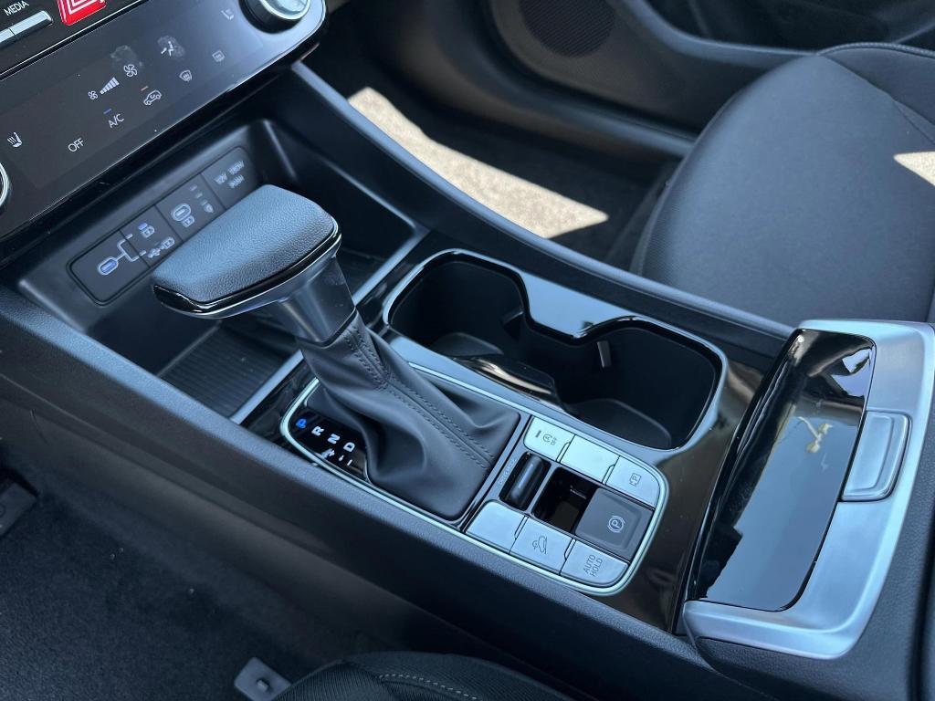 new 2025 Hyundai Tucson car, priced at $30,714