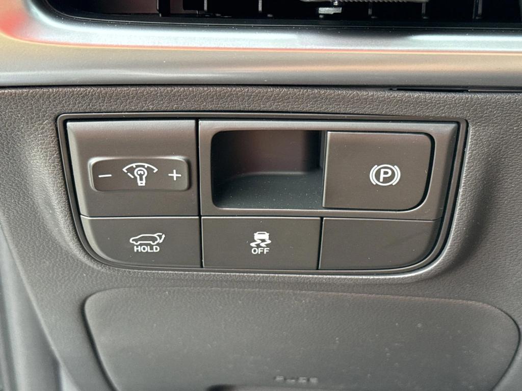 new 2025 Hyundai Tucson car, priced at $37,889