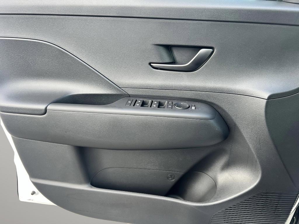 new 2025 Hyundai Kona car, priced at $27,997