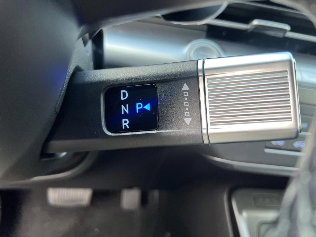 new 2025 Hyundai Kona car, priced at $27,997