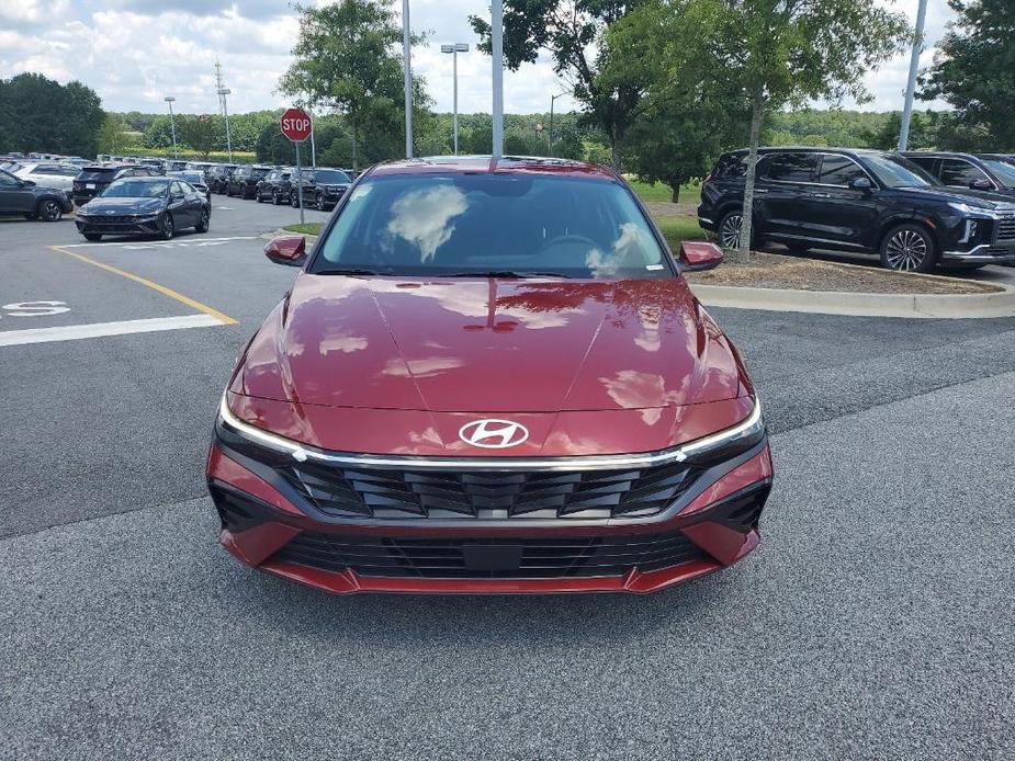 new 2024 Hyundai Elantra car, priced at $25,470