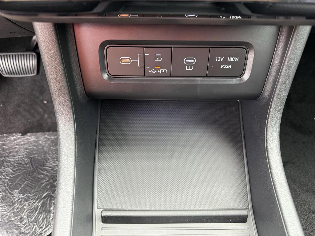 new 2025 Hyundai Tucson car, priced at $37,651