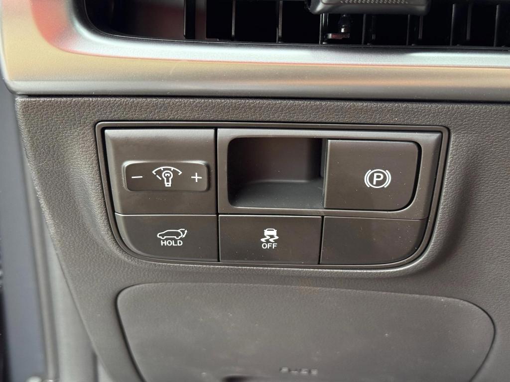new 2025 Hyundai Tucson car, priced at $37,651
