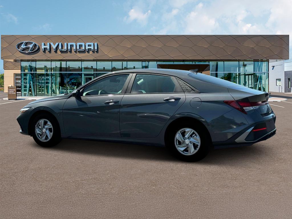 new 2025 Hyundai Elantra car, priced at $22,662