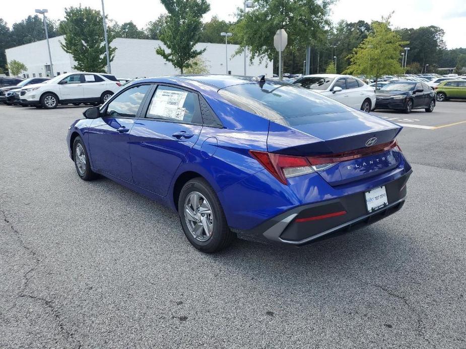 new 2025 Hyundai Elantra car, priced at $23,045