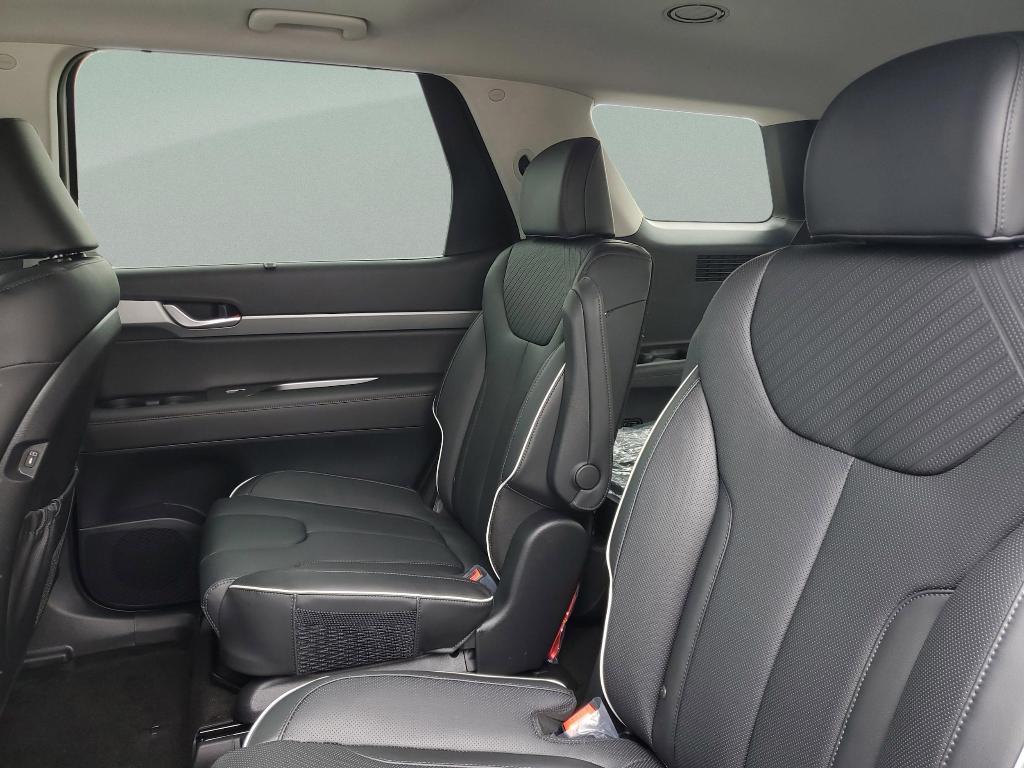 new 2025 Hyundai Palisade car, priced at $44,033