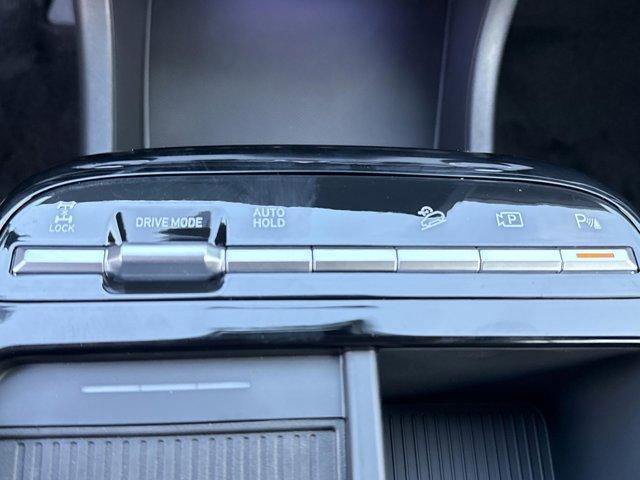 new 2025 Hyundai TUCSON Hybrid car, priced at $39,981