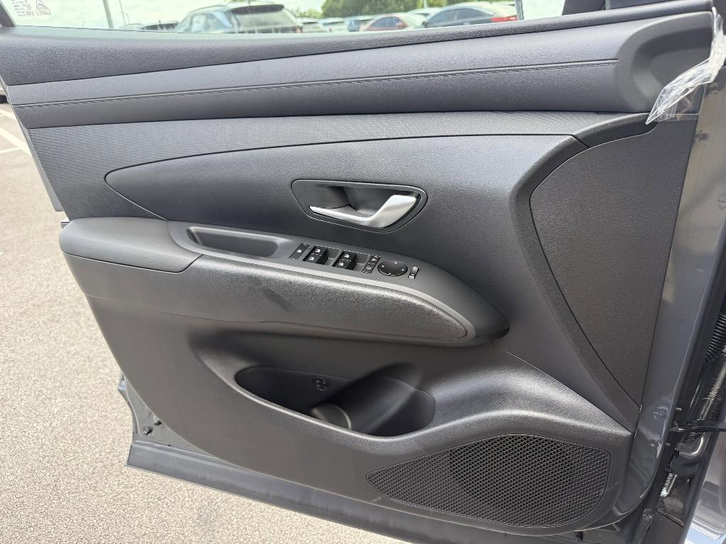 new 2025 Hyundai Tucson car, priced at $32,468