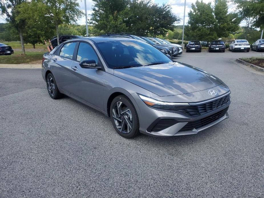 new 2025 Hyundai Elantra car, priced at $23,665