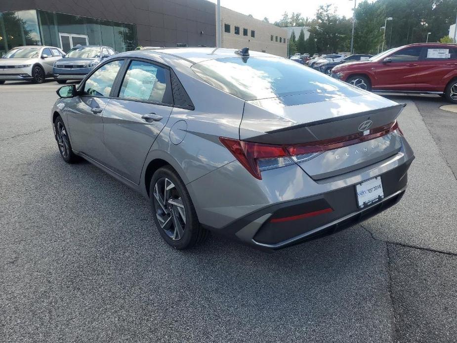 new 2025 Hyundai Elantra car, priced at $23,665