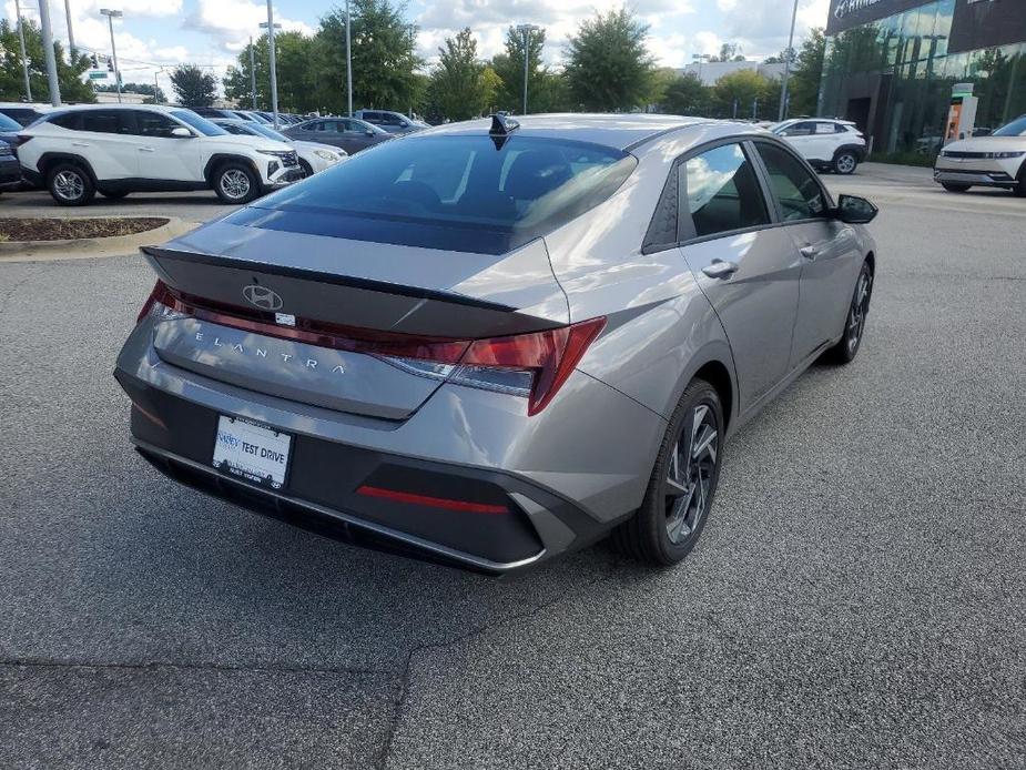 new 2025 Hyundai Elantra car, priced at $23,665