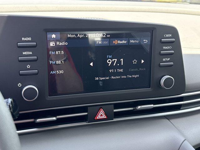 new 2025 Hyundai Elantra car, priced at $22,266