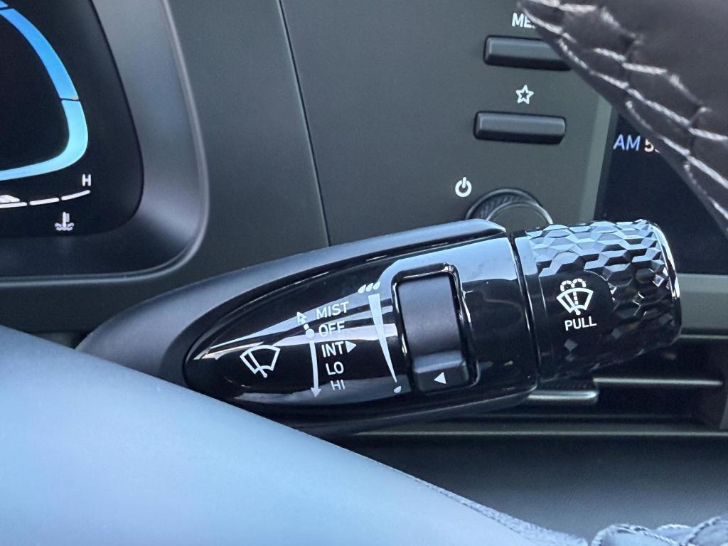 new 2025 Hyundai Elantra car, priced at $23,759