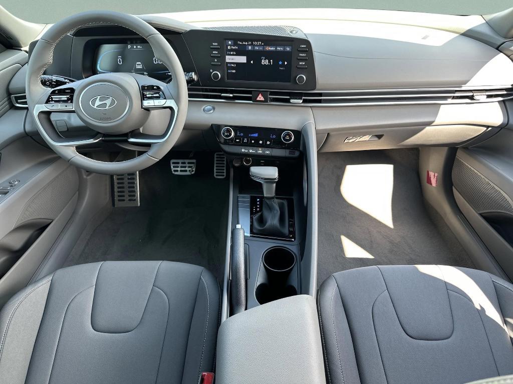 new 2025 Hyundai Elantra car, priced at $24,256