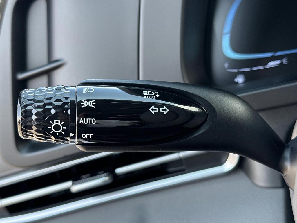 new 2025 Hyundai Elantra car, priced at $24,256