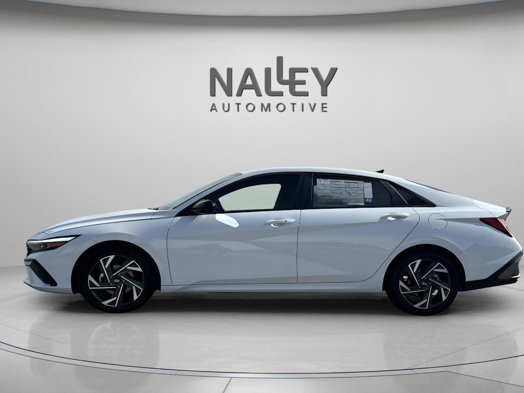 new 2025 Hyundai Elantra car, priced at $24,256