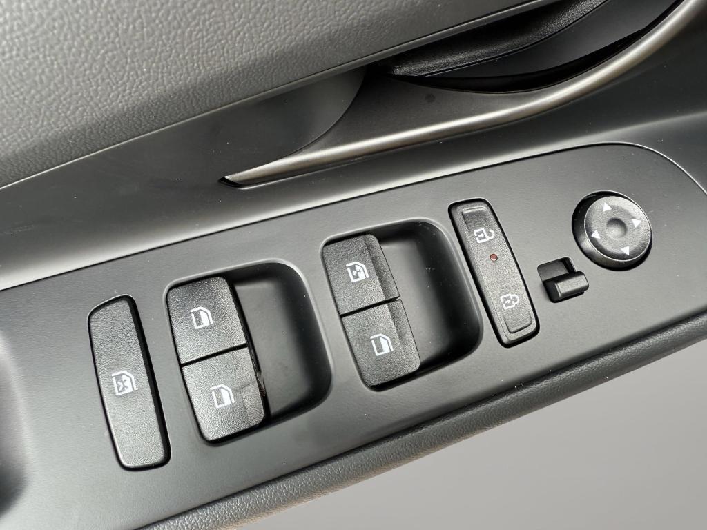 new 2025 Hyundai Elantra car, priced at $23,126