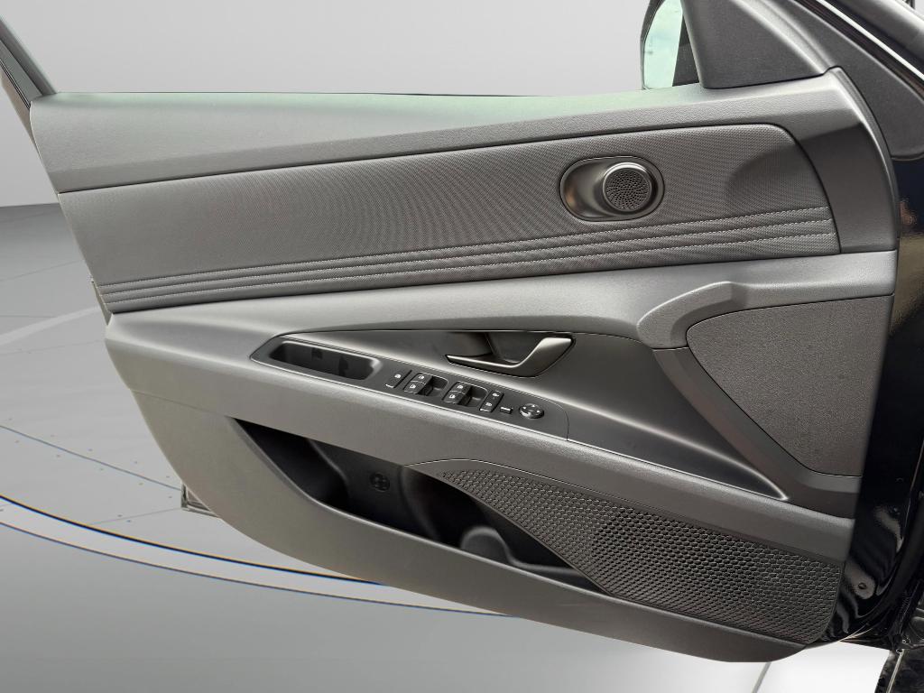 new 2025 Hyundai Elantra car, priced at $23,126