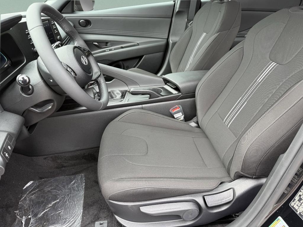 new 2025 Hyundai Elantra car, priced at $23,126
