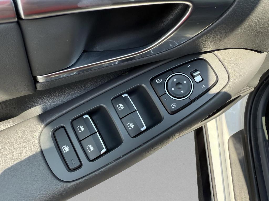 used 2023 Hyundai Sonata car, priced at $23,841