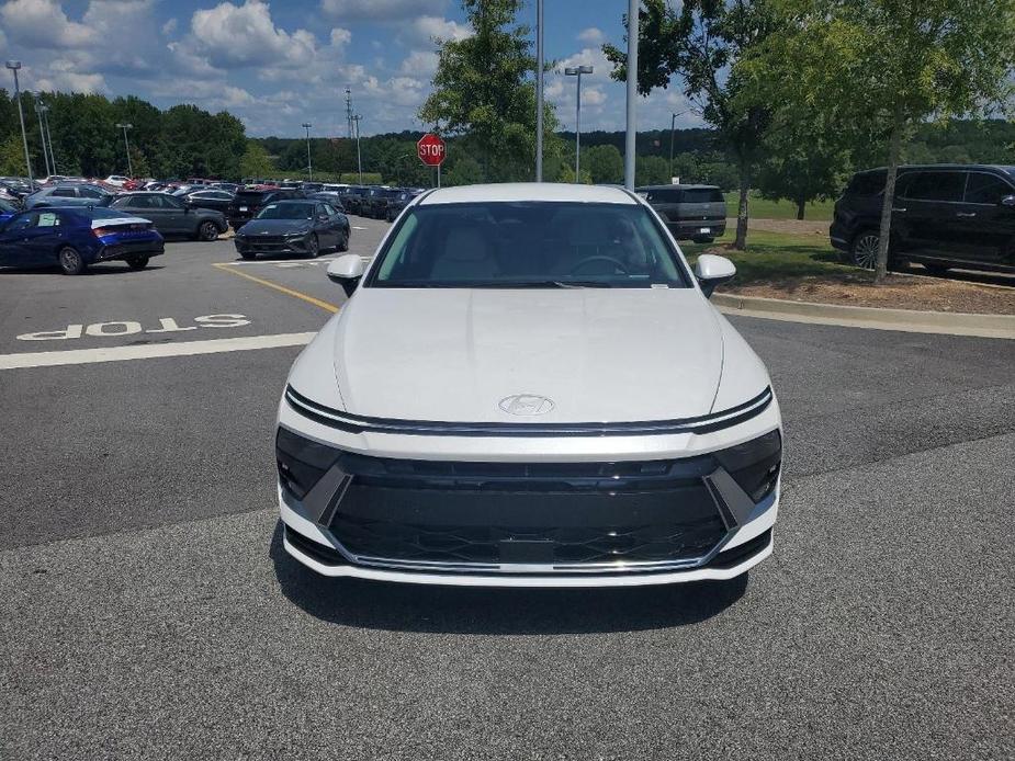 new 2024 Hyundai Sonata car, priced at $28,925