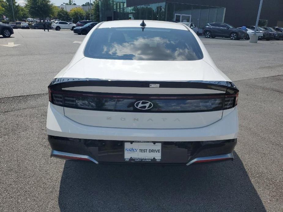 new 2024 Hyundai Sonata car, priced at $28,925