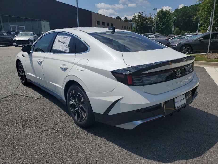 new 2024 Hyundai Sonata car, priced at $23,638