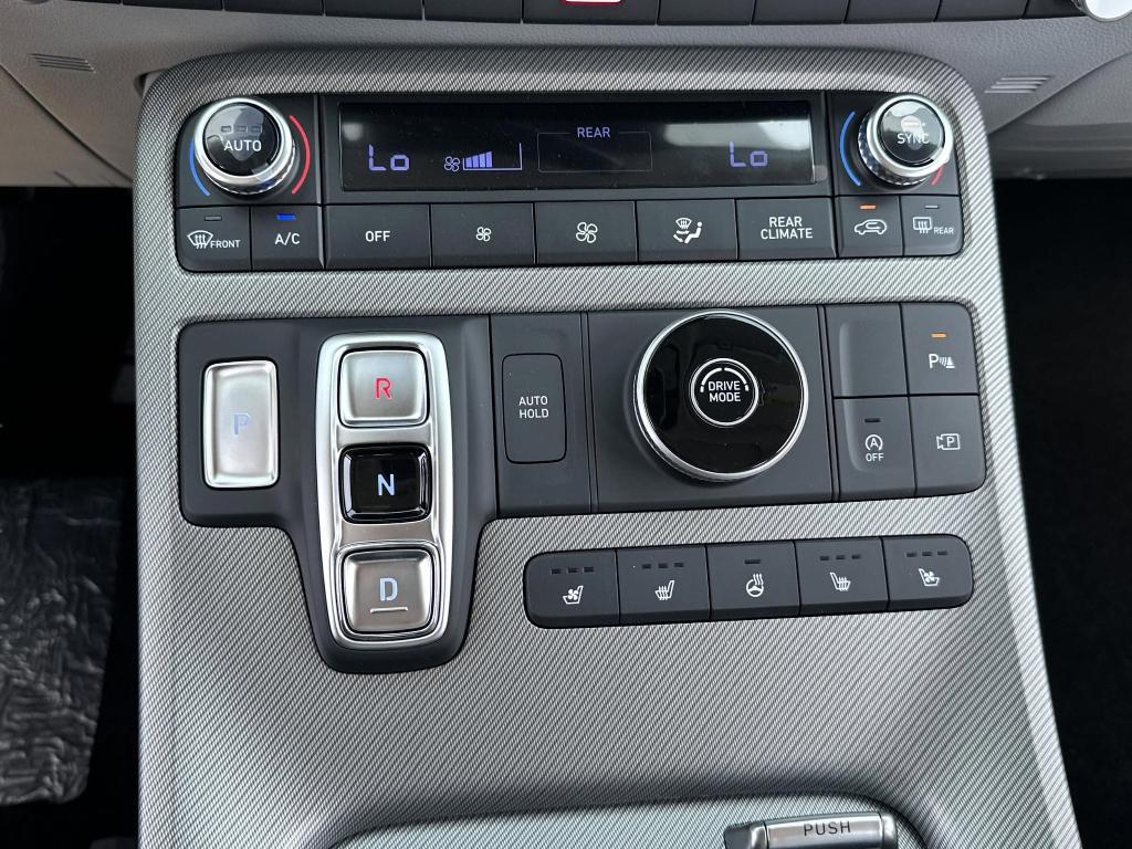new 2025 Hyundai Palisade car, priced at $43,259