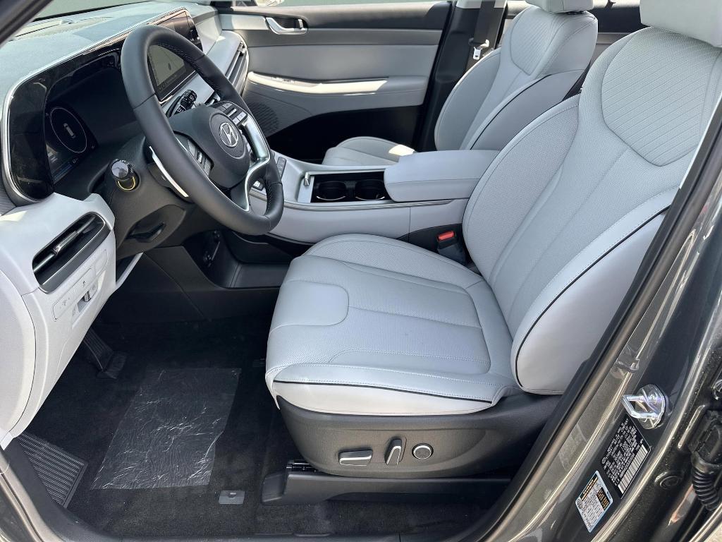 new 2025 Hyundai Palisade car, priced at $43,259