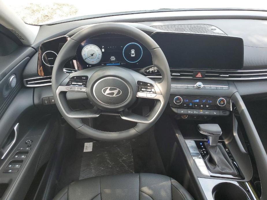 new 2024 Hyundai Elantra car, priced at $27,430