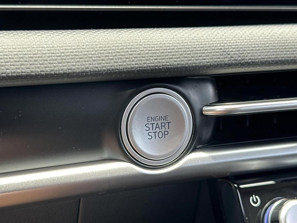 new 2025 Hyundai Tucson car, priced at $33,023