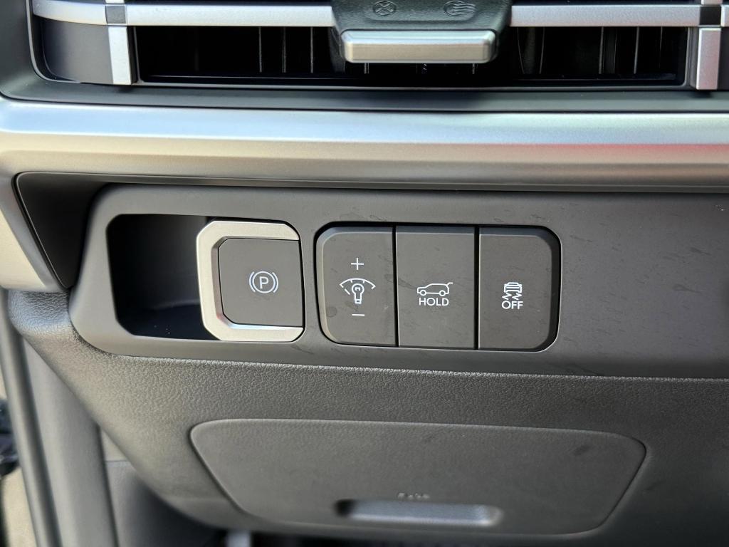 new 2025 Hyundai Santa Fe car, priced at $35,947