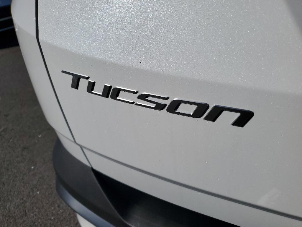 new 2025 Hyundai Tucson car, priced at $30,905